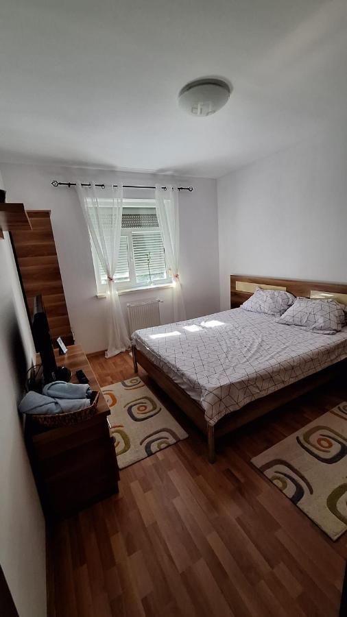 Apartament Tokyo Boekarest Buitenkant foto